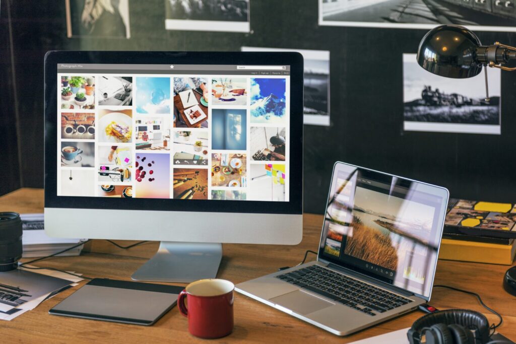 The clean desk at Top Digital Strategy